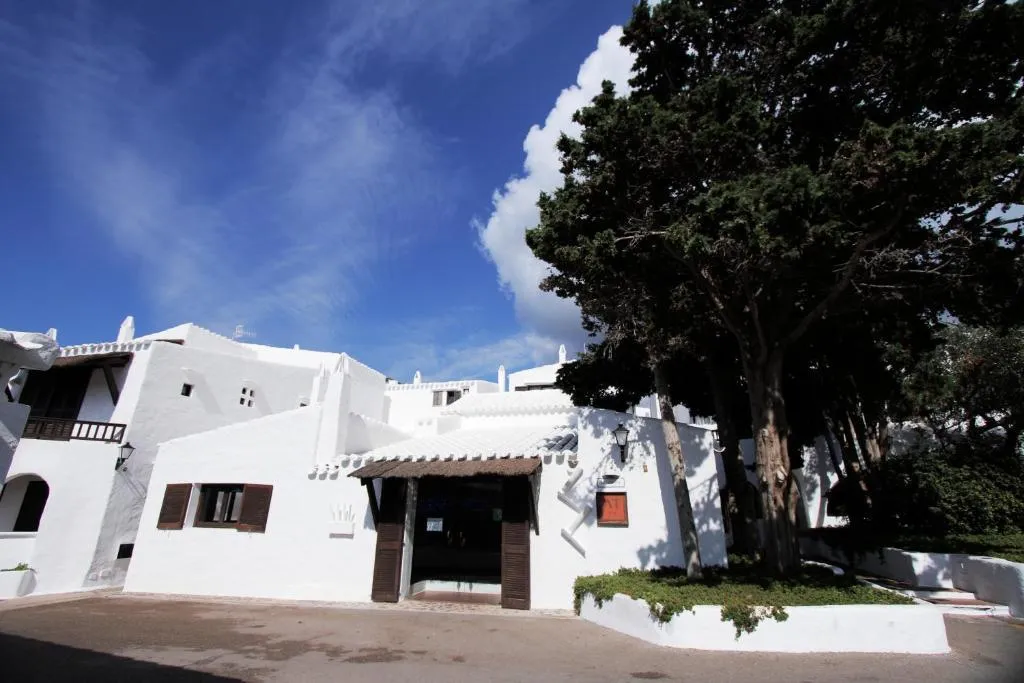 Lobby, Apartamentos Binivell Park by ALEGRIA, Menorca