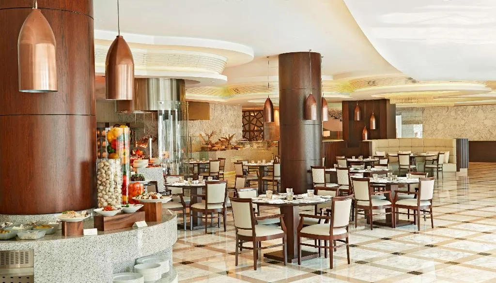Restaurant, Waldorf Astoria Dubai Palm Jumeirah, Dubai