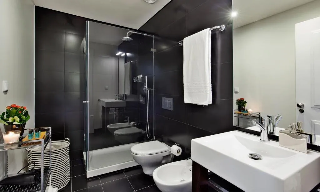 APARTMENT TWO BEDROOMS Room, Lisbon Five Stars Apartments Bica 246, Lisbon