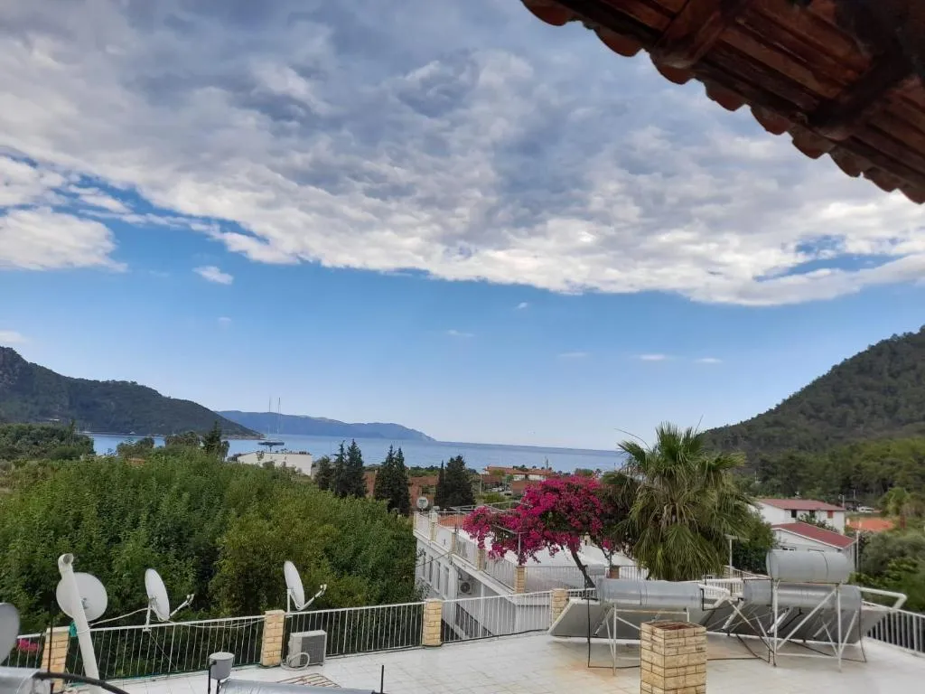 Terrace, Akdeniz Pansiyon, Dalaman