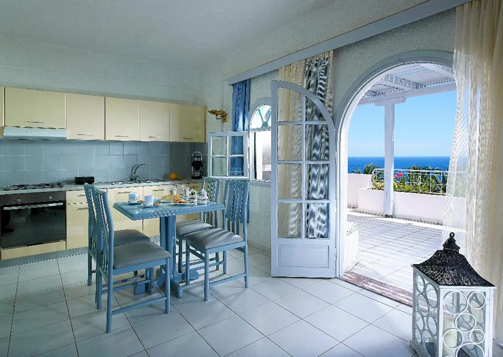 APARTMENT SUPERIOR SEA VIEW Room, Aroma Creta Hotel Bed And Breakfast, Crete