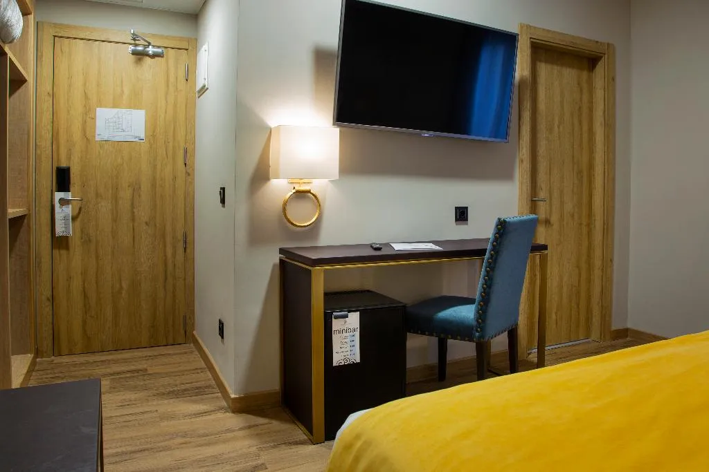 SINGLE STANDARD Room, Zentral Mayoral, Madrid