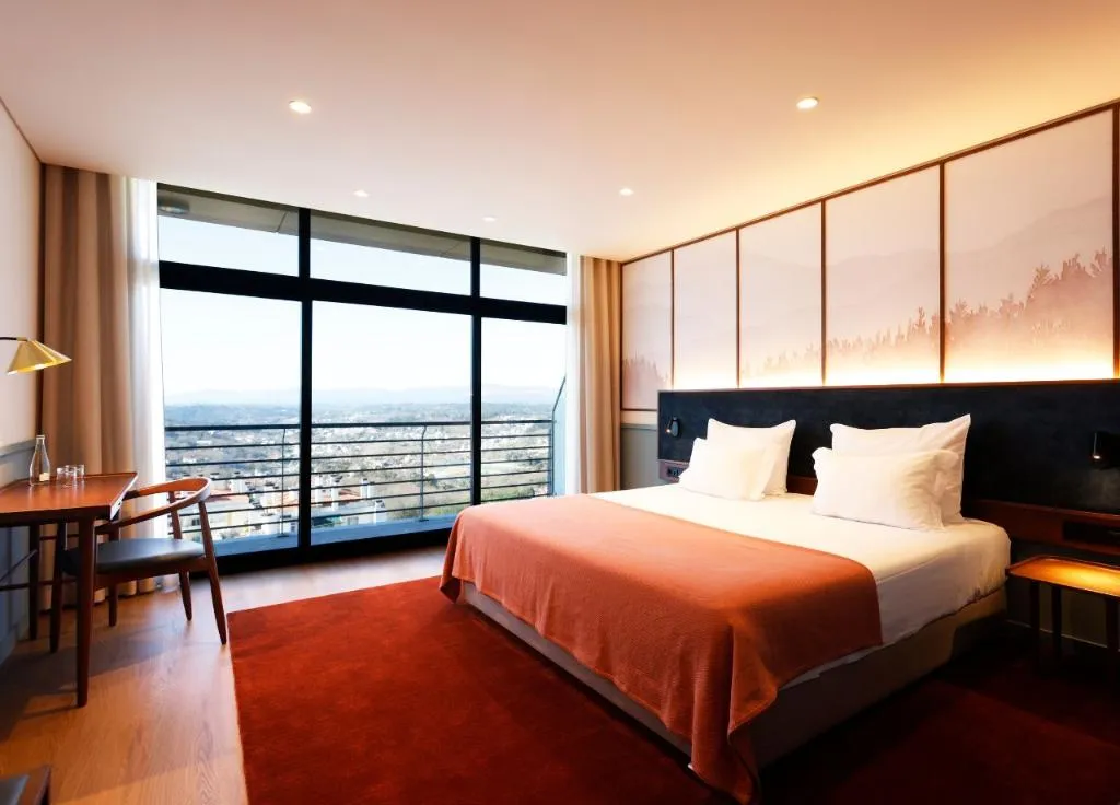 Double or Twin STANDARD Room, Montebelo Viseu Congress Hotel, Porto