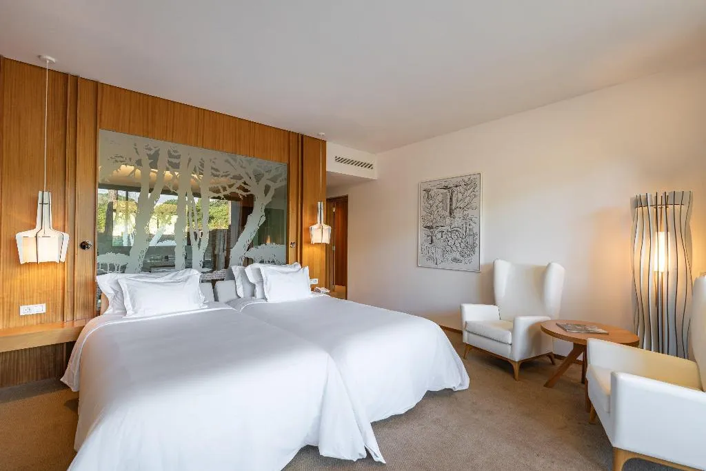 DOUBLE KING SIZE BED Room, Onyria Marinha Cascais, Vignette Collection, Lisbon