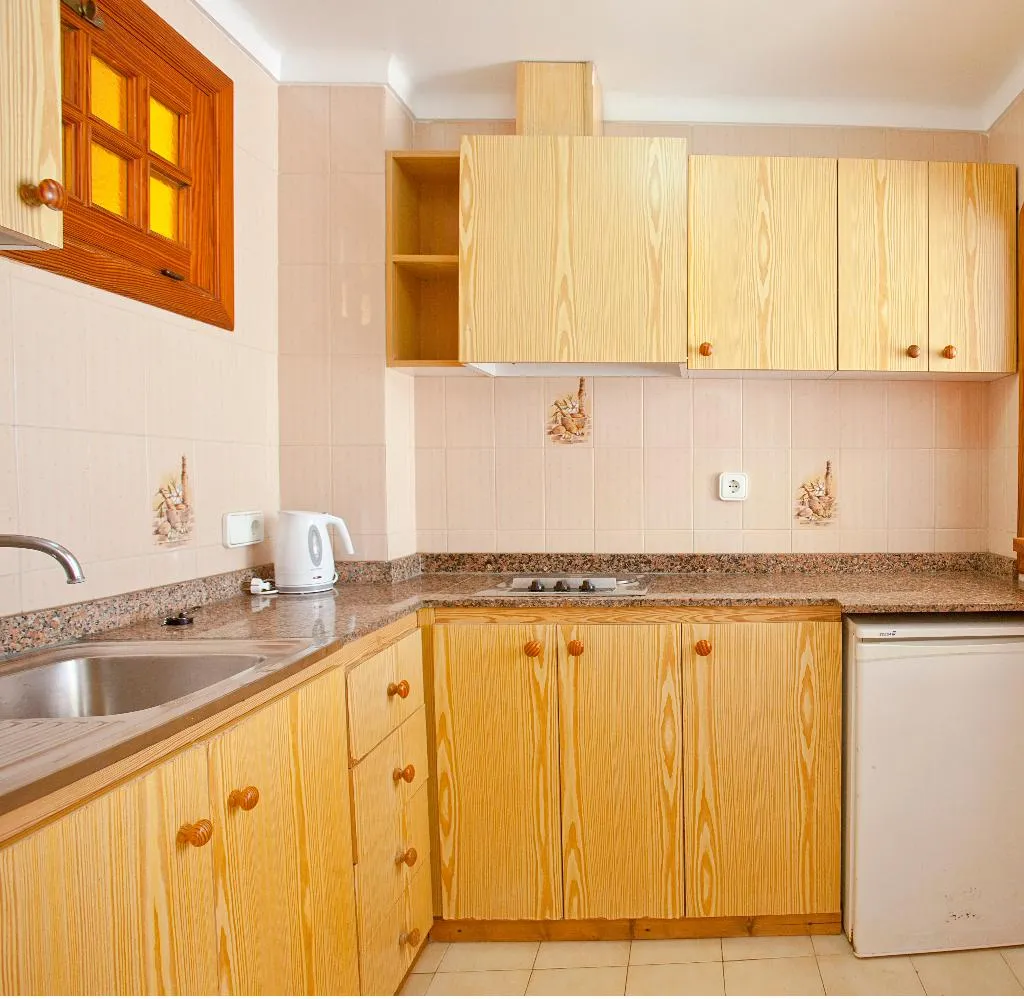 Room, Apartamentos Sol y Mar, Majorca