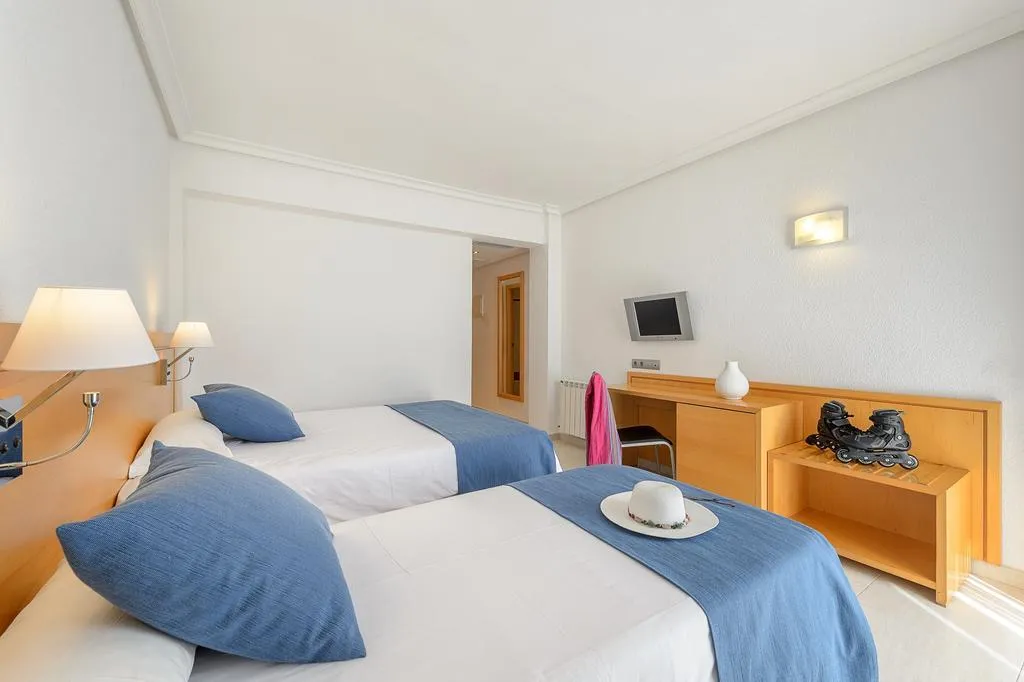 Room, Vibra San Remo, Ibiza