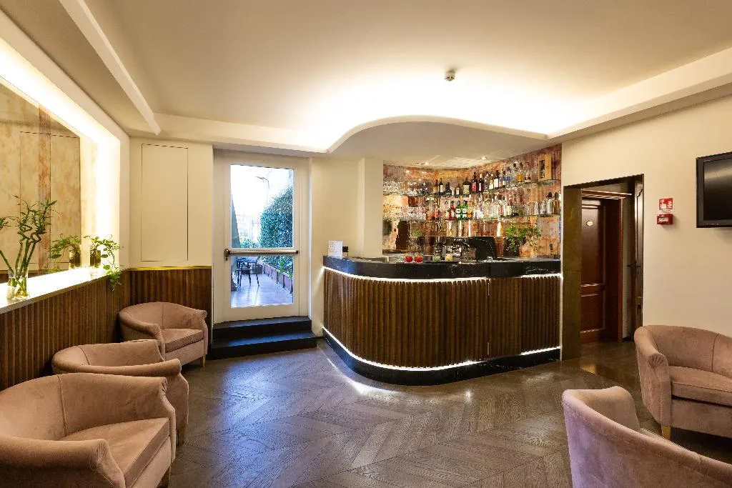 Bar, Silla, Florence