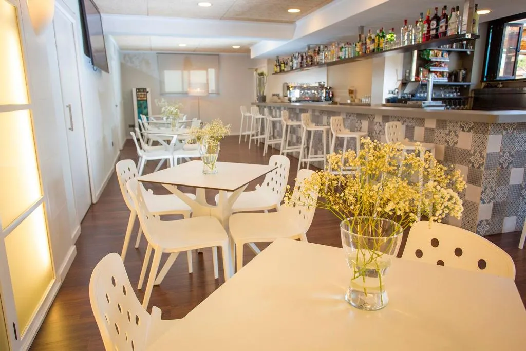 Bar, Gandia, Valencia