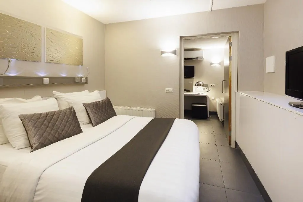DOUBLE basement Room, CC Hotel, Amsterdam