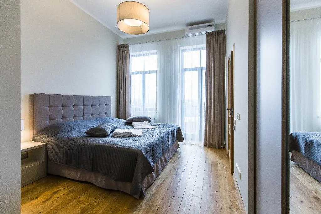 APARTMENT SUPERIOR WITH BALCONY Room, Riga Lux Apartments - Ernesta, Riga