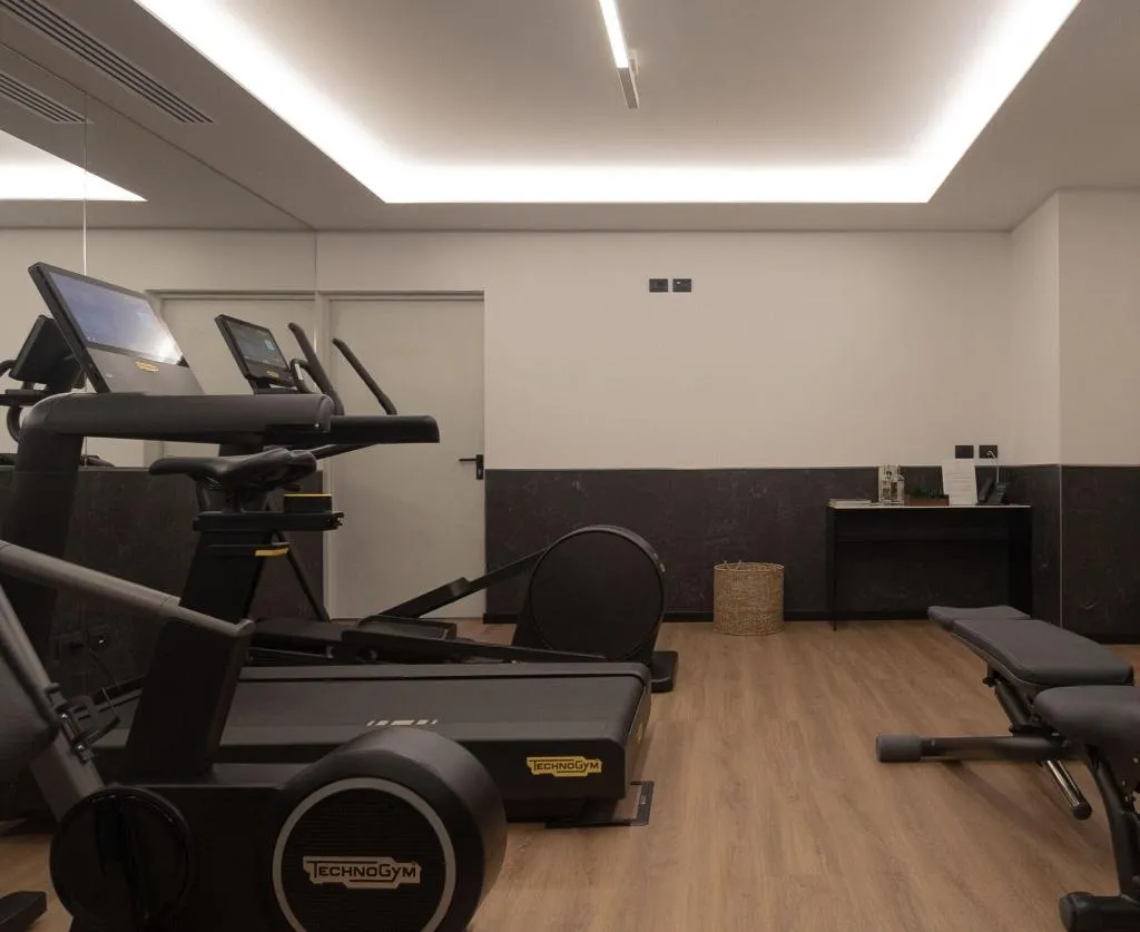 Sports and Entertainment, Hotiday Room Collection – Milano Cinque Giornate, Milan