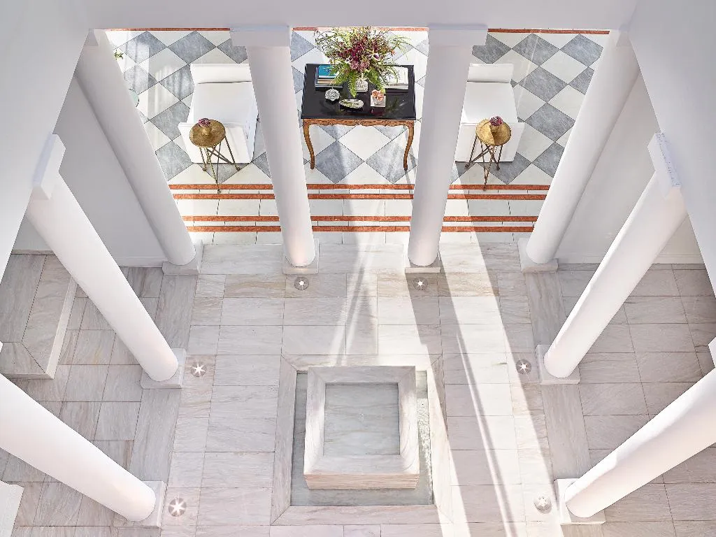 VILLA CAPACITY 8 Room, Mandola Rosa, A Resort to Live, Athens