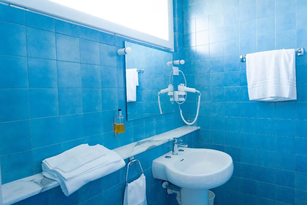 DOUBLE SINGLE USE STANDARD Room, Hotel Mistral, Cagliari