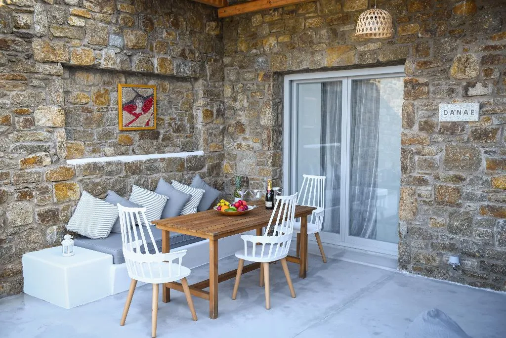 SUITE DELUXE Room, Myconian Crown Suites by Mr and Mrs White, Mykonos