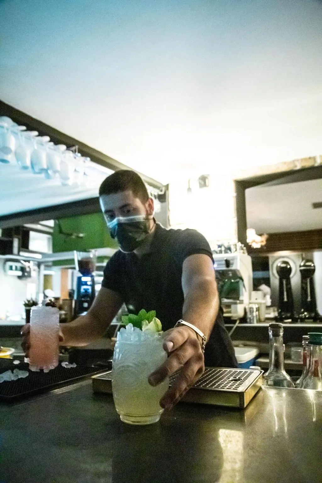 Bar, Kiani Akti, Athens