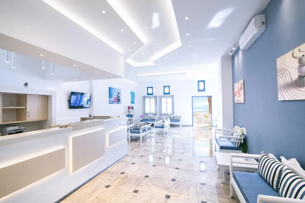 Lobby, Sunshine, Santorini