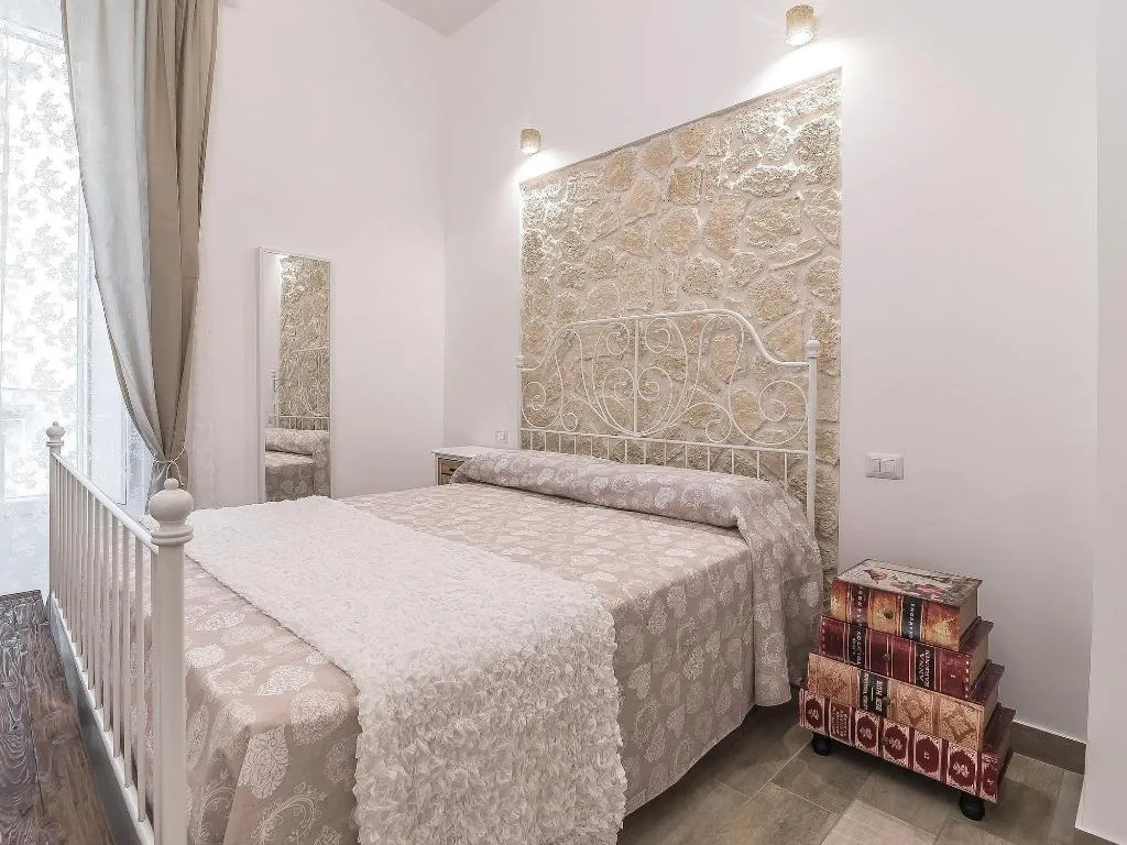 Room, Le Villanelle B&B, Naples