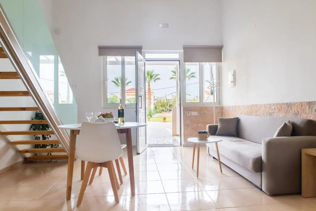 Room basement Room, Argiri Apartments & Suites, Crete