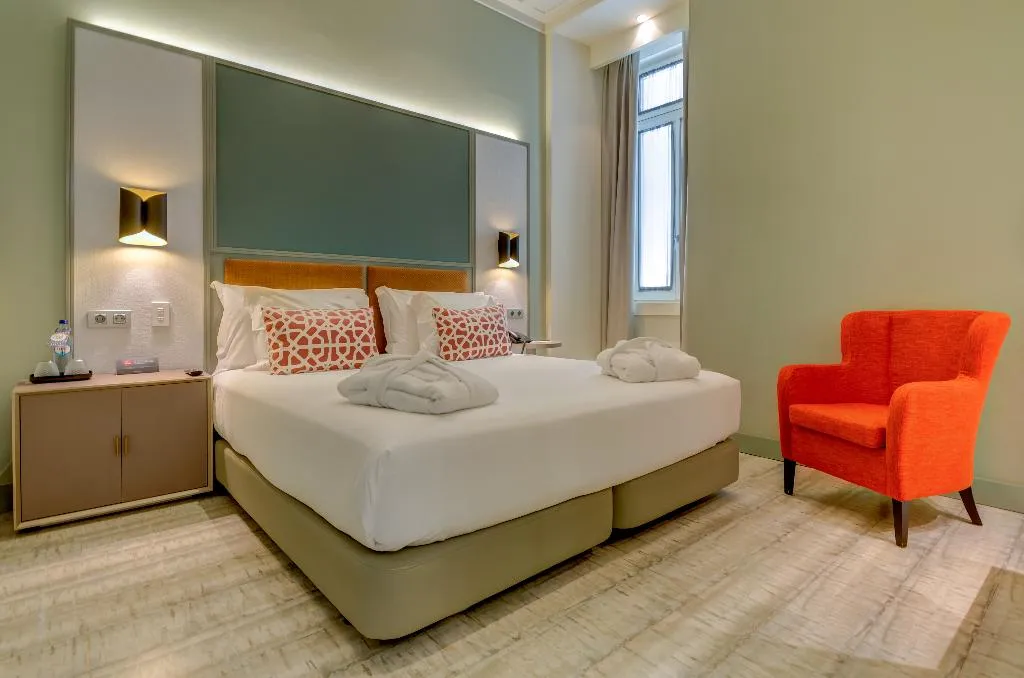 Double or Twin PREMIUM Room, Vincci Baixa, Lisbon