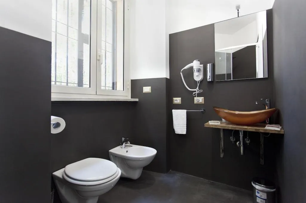 Room, Secret Rhome, Rome