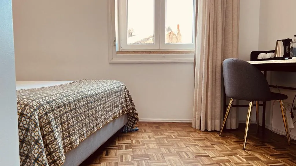 DOUBLE QUEEN SIZE BED Room, Monte Belvedere Hotel By Shiadu, Lisbon
