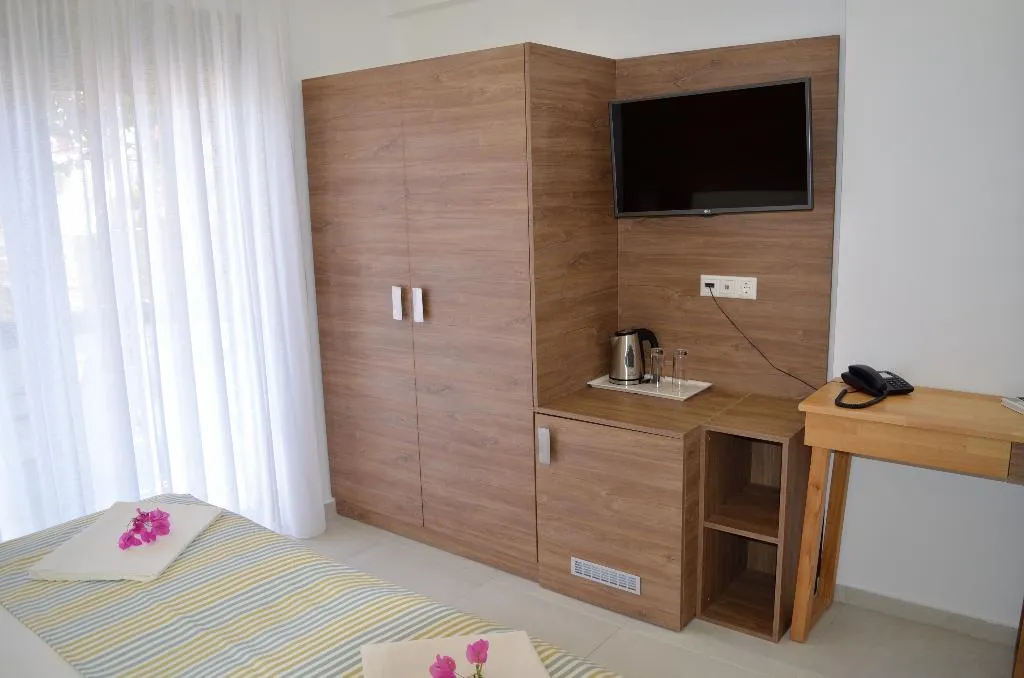 Double or Twin SUPERIOR GARDEN VIEW Room, Fevro, Crete