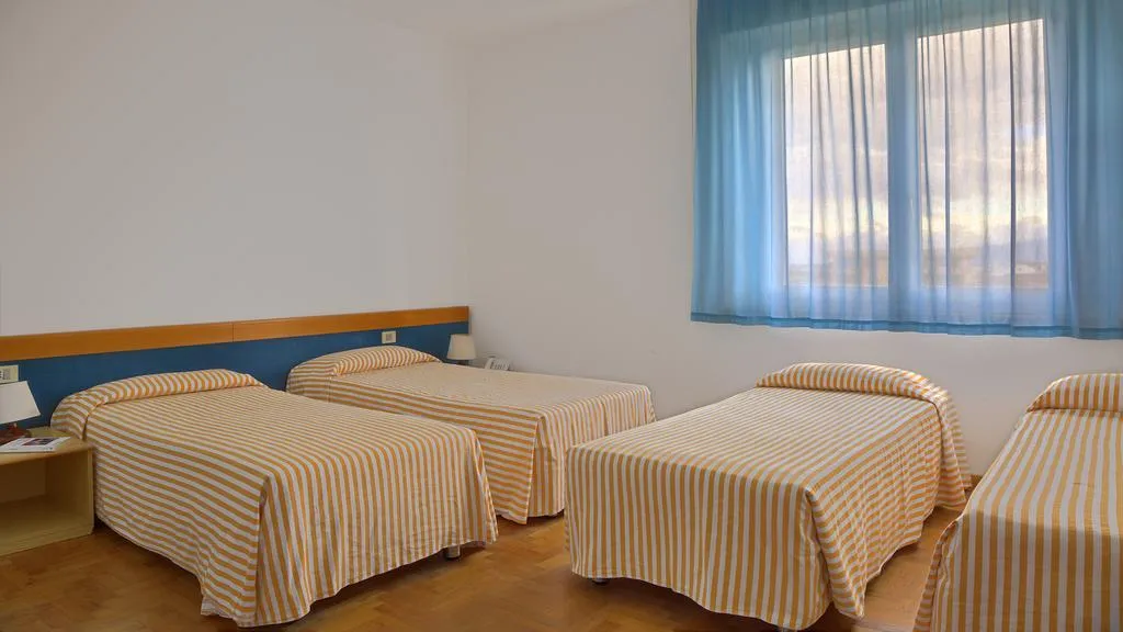 QUADRUPLE STANDARD Room, Hotel Mistral, Cagliari