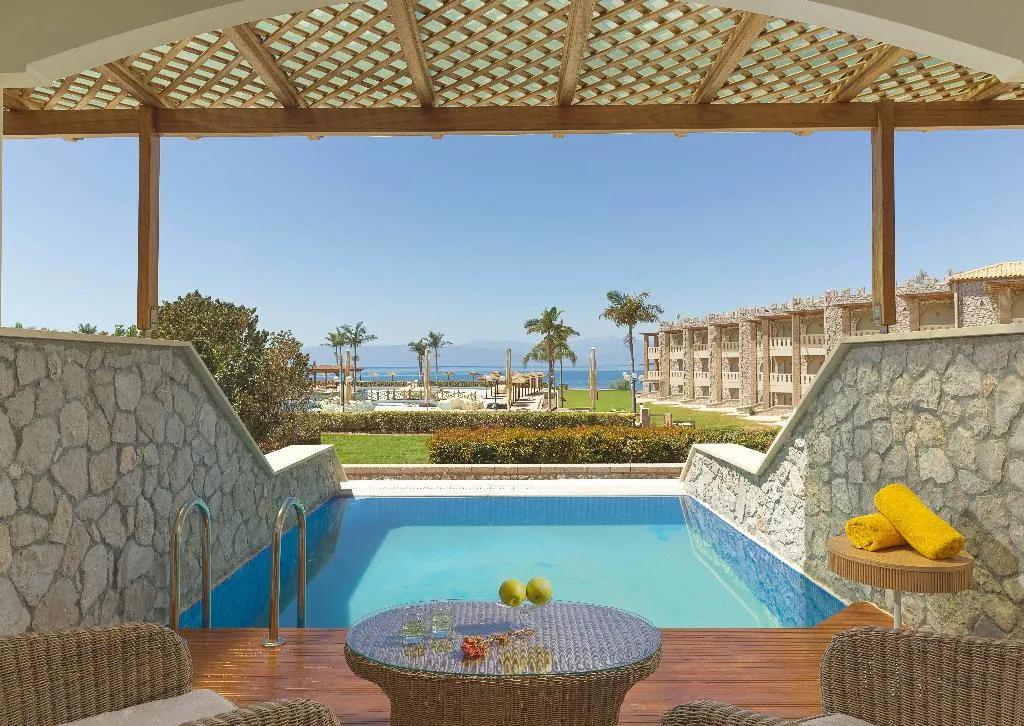 JUNIOR SUITE SEA VIEW WITH PRIVATE POOL Room, Seafos Luxury Resort & Spa, Kalamata