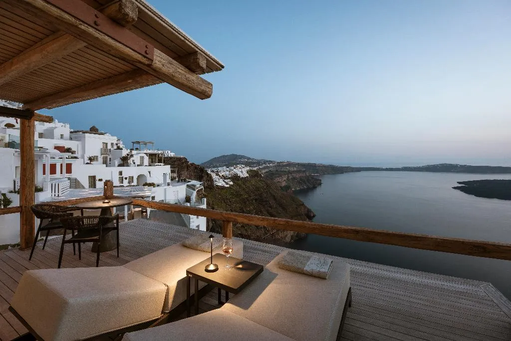 SUITE EXECUTIVE Room, Aqua Luxury Suites, Santorini
