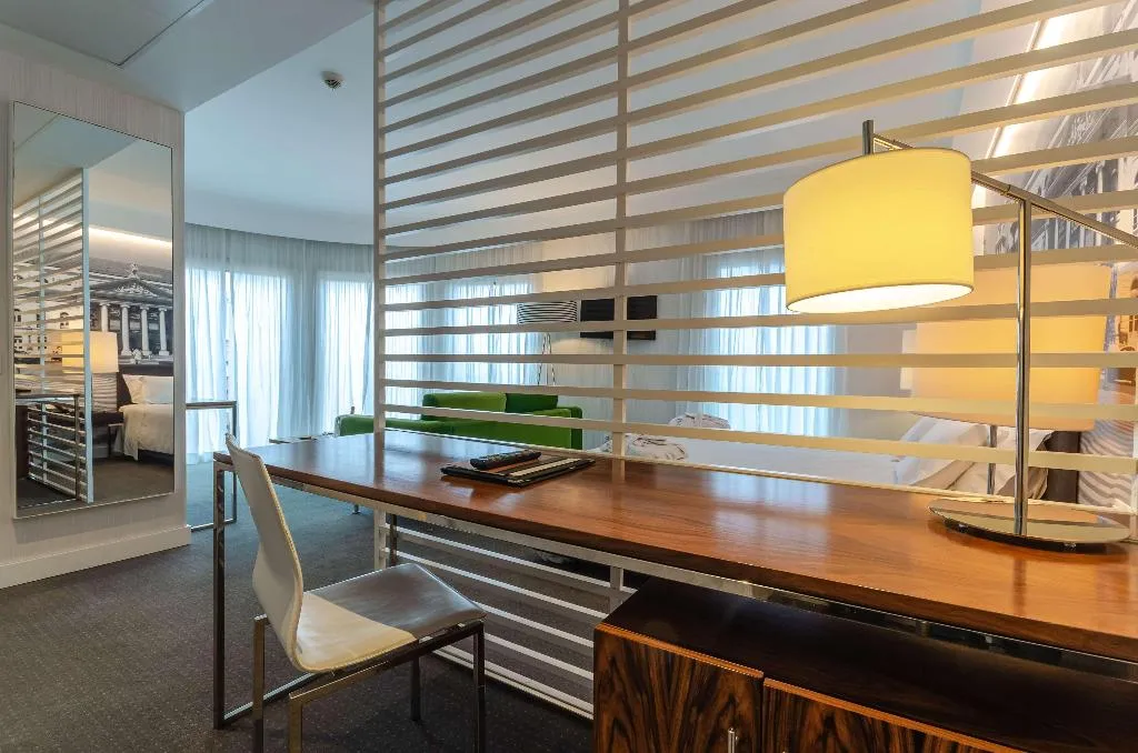 Room, Olissippo Saldanha, Lisbon