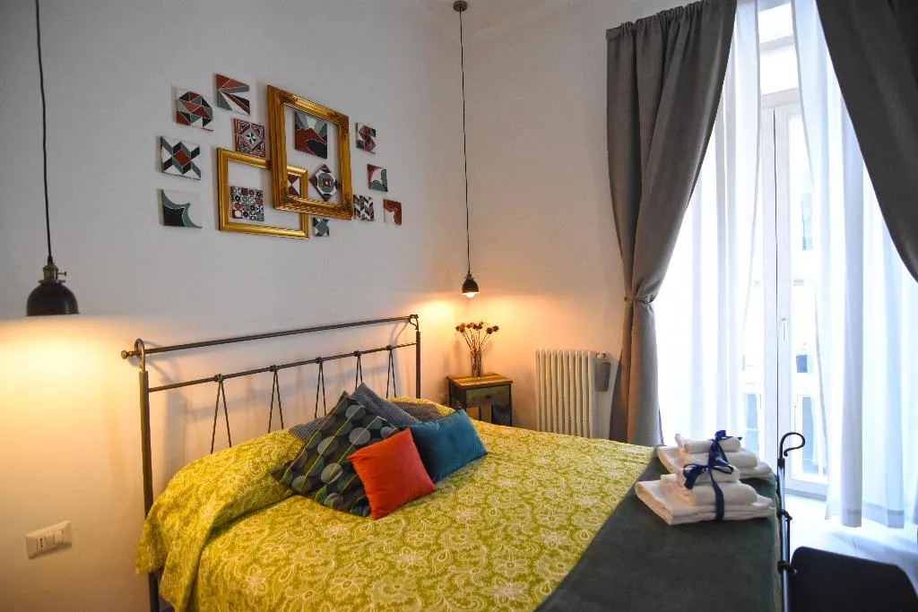 DOUBLE SUPERIOR WITH AIR CONDITIONING Room, B&B Crianza, Naples