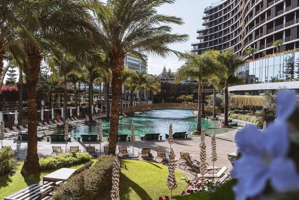 Terrace, Savoy Palace The Leading Hotels of the World, Madeira