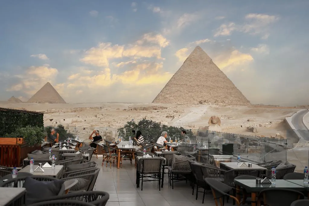 General view, Giza Pyramids View Inn, Cairo