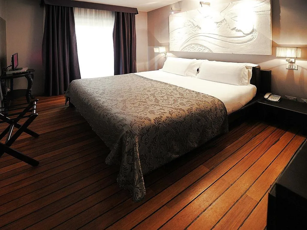DOUBLE SUPERIOR Room, Borghese Palace Art Hotel, Florence