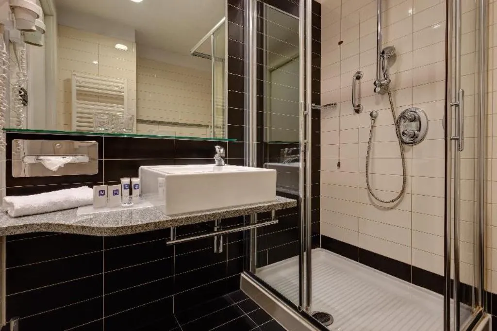 DOUBLE SINGLE USE STANDARD Room, iH Hotels Roma Z3, Rome