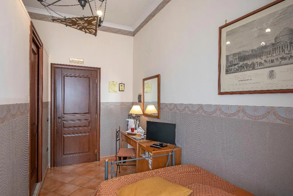 SINGLE STANDARD Room, Pinto-Storey Hotel, Naples