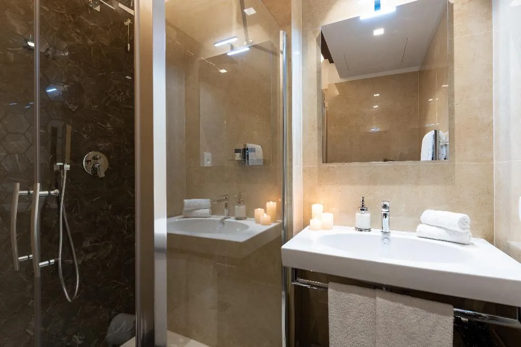 APARTMENT DELUXE Room, Kairos by Florence Art Apartments, Florence