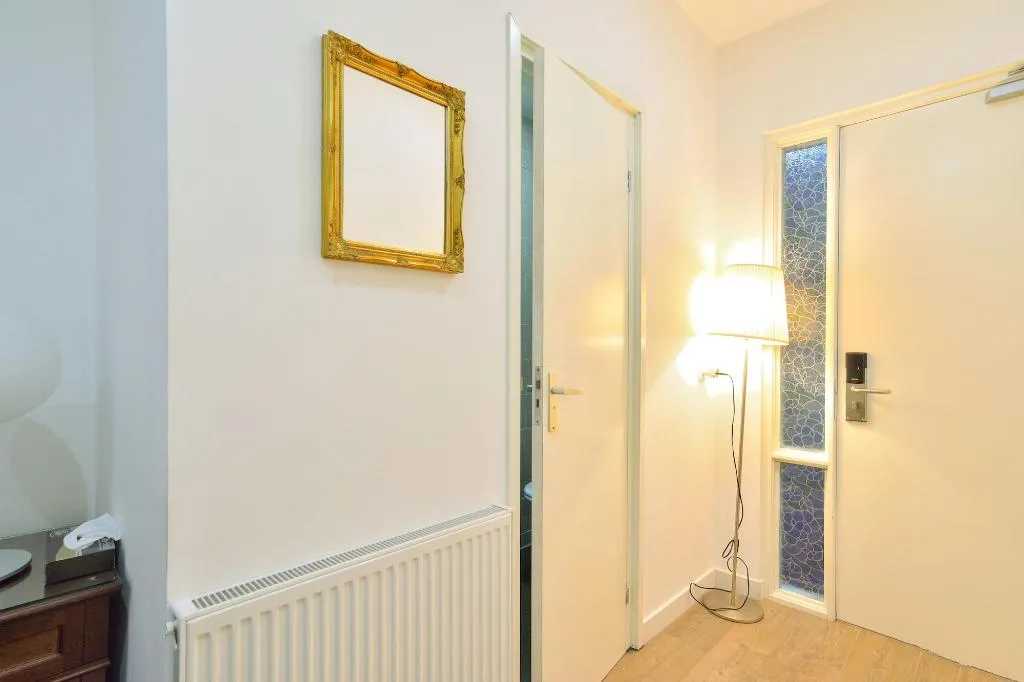 Room, Hotel La Belle Vue, Amsterdam