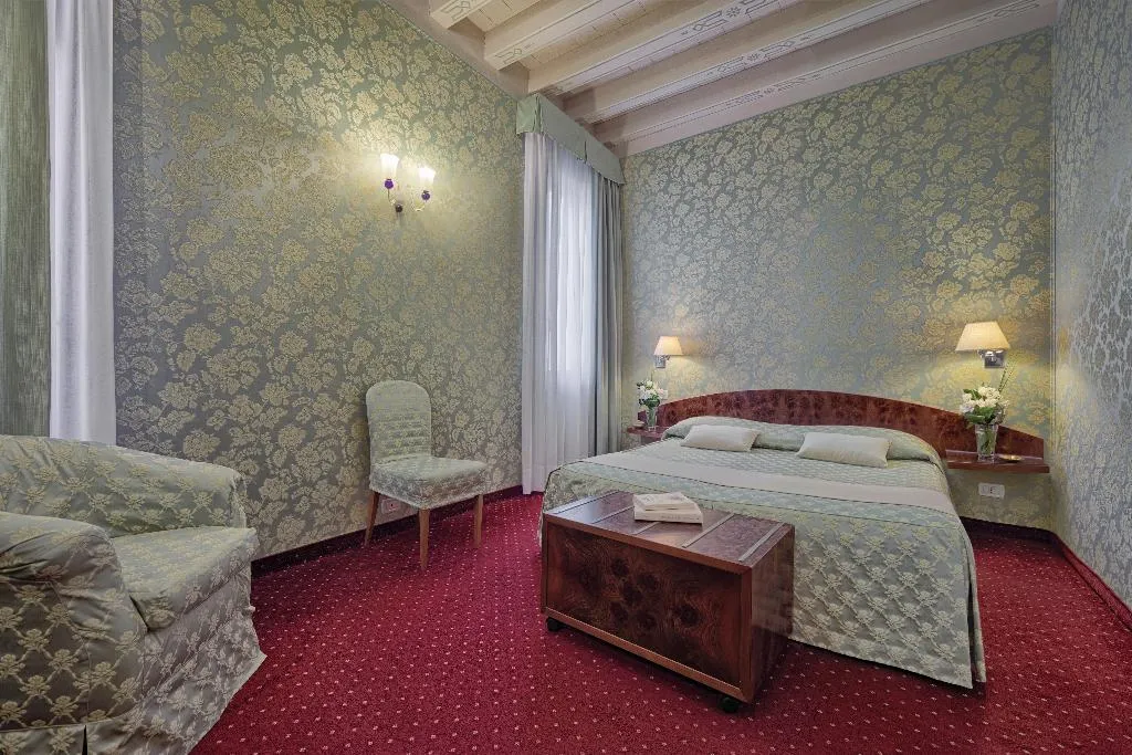 Room, Ca' del Campo, Venice
