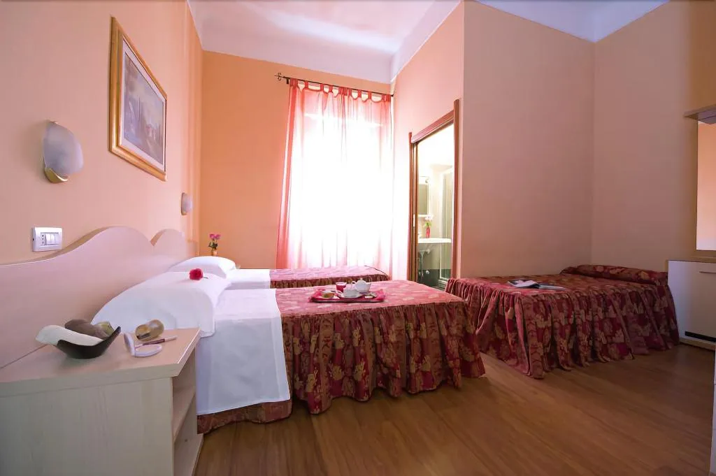 Room, Hotel Sabatino, Milan
