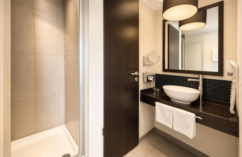 Room, Leonardo Hotel Berlin, Berlin