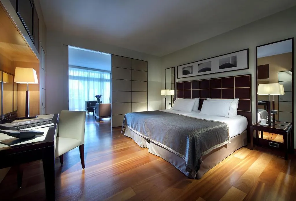 SUITE CITY VIEW Room, Eurostars Grand Marina GL, Barcelona