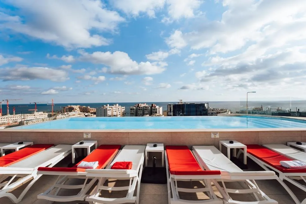 Pool, So City Hotel, Malta