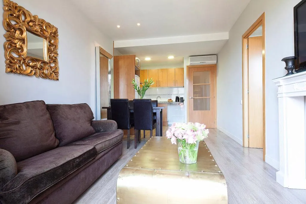 STUDIO CAPACITY 2 Room, Grandom Suites, Barcelona