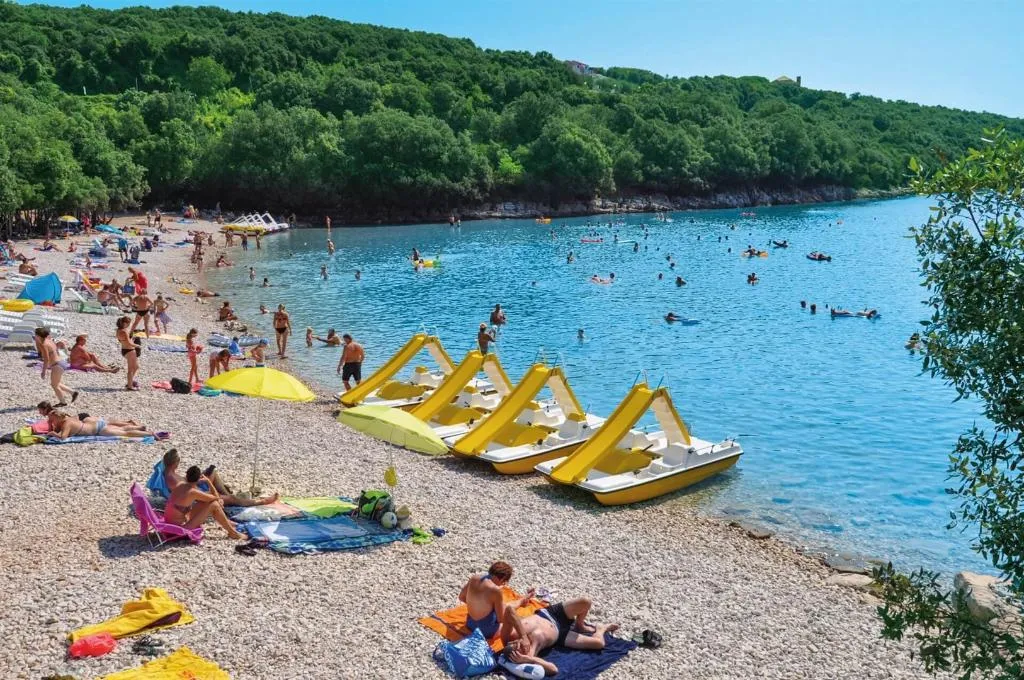 Beach, Duga Uvala, Istria