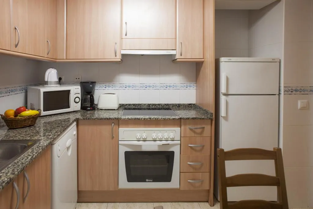 APARTMENT CAPACITY 4 ONE BEDROOM Room, Siesta Dorada, Costa Dorada