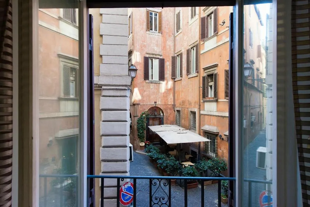 Room, Vittoriano Suite, Rome