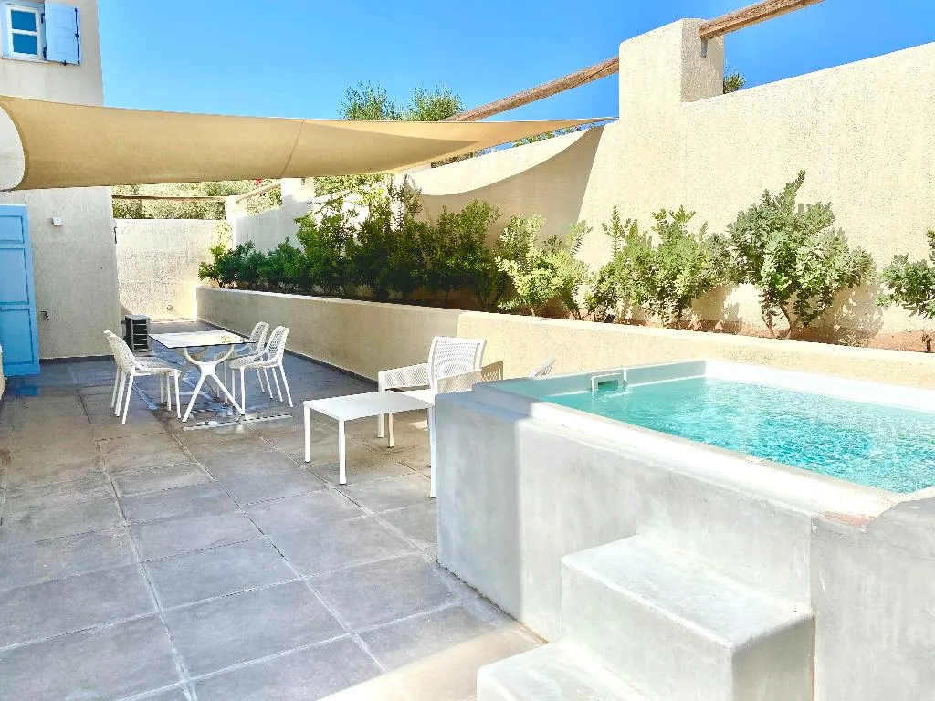 APARTMENT CAPACITY 4 TWO BEDROOMS Room, Sienna Eco Resort, Santorini