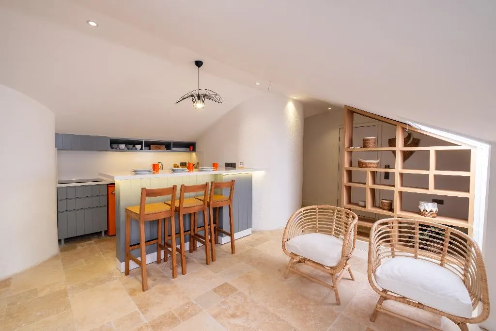 STUDIO THREE BEDROOMS TWO BATHROOMS Room, Hotel Club-E, Dalaman