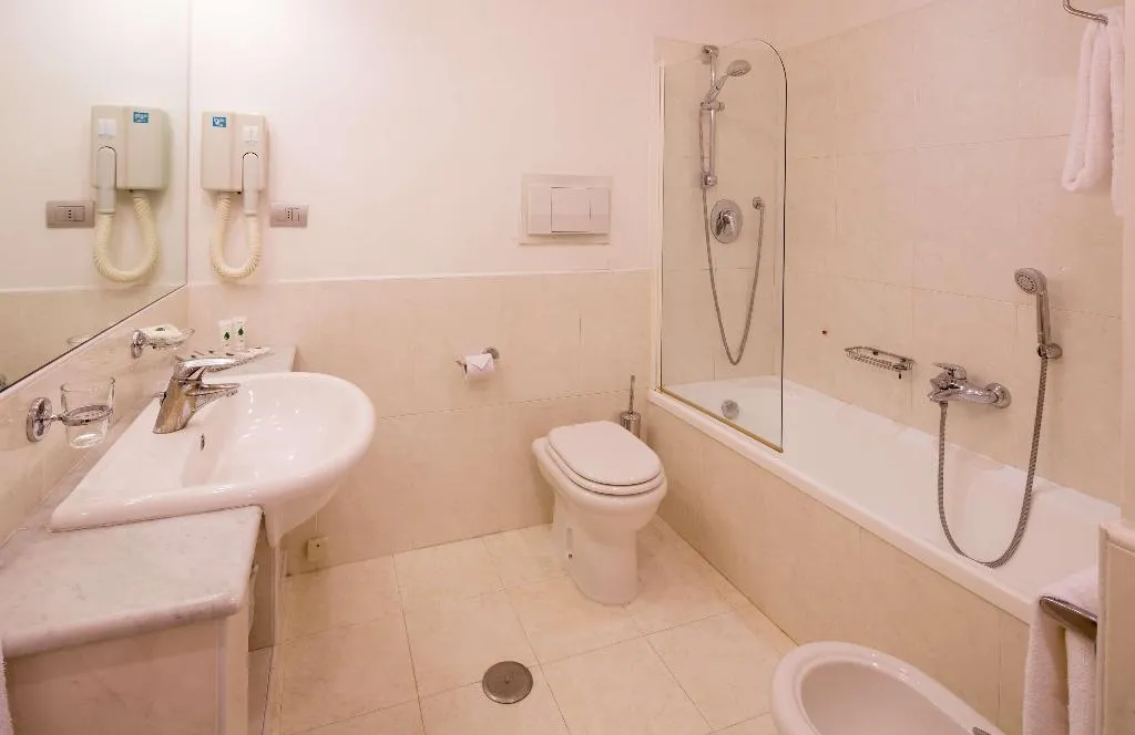 DOUBLE TWO BEDS Room, Best Western Hotel I Triangoli, Rome